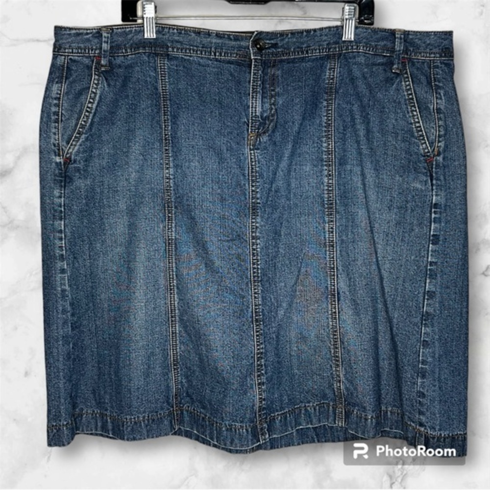 Tommy Hilfiger Denim Skirt Women's Size 20 Button Front Midi Jean Blue Plus